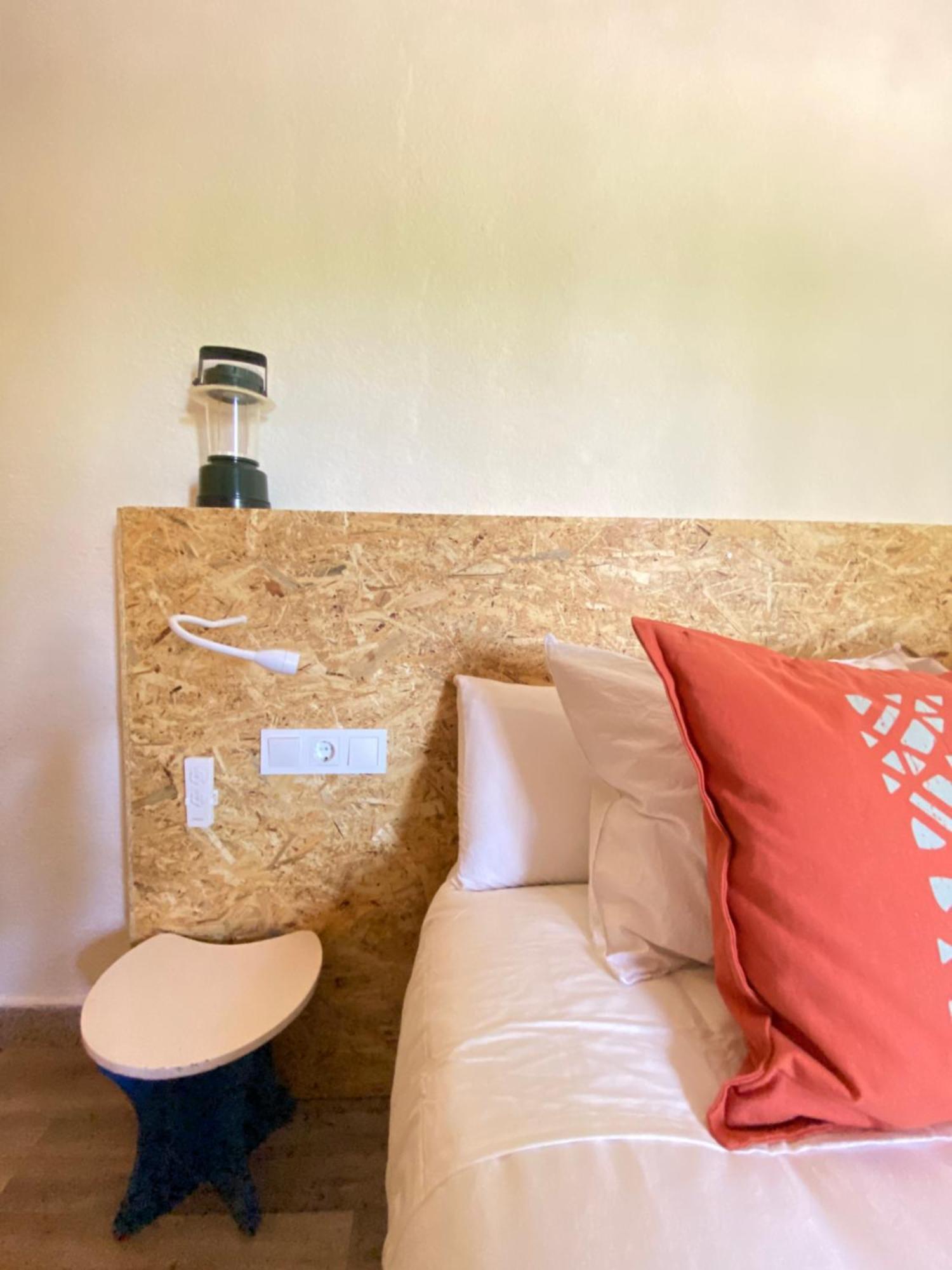 エルチェ Pink Lemon House Bed & Breakfast エクステリア 写真